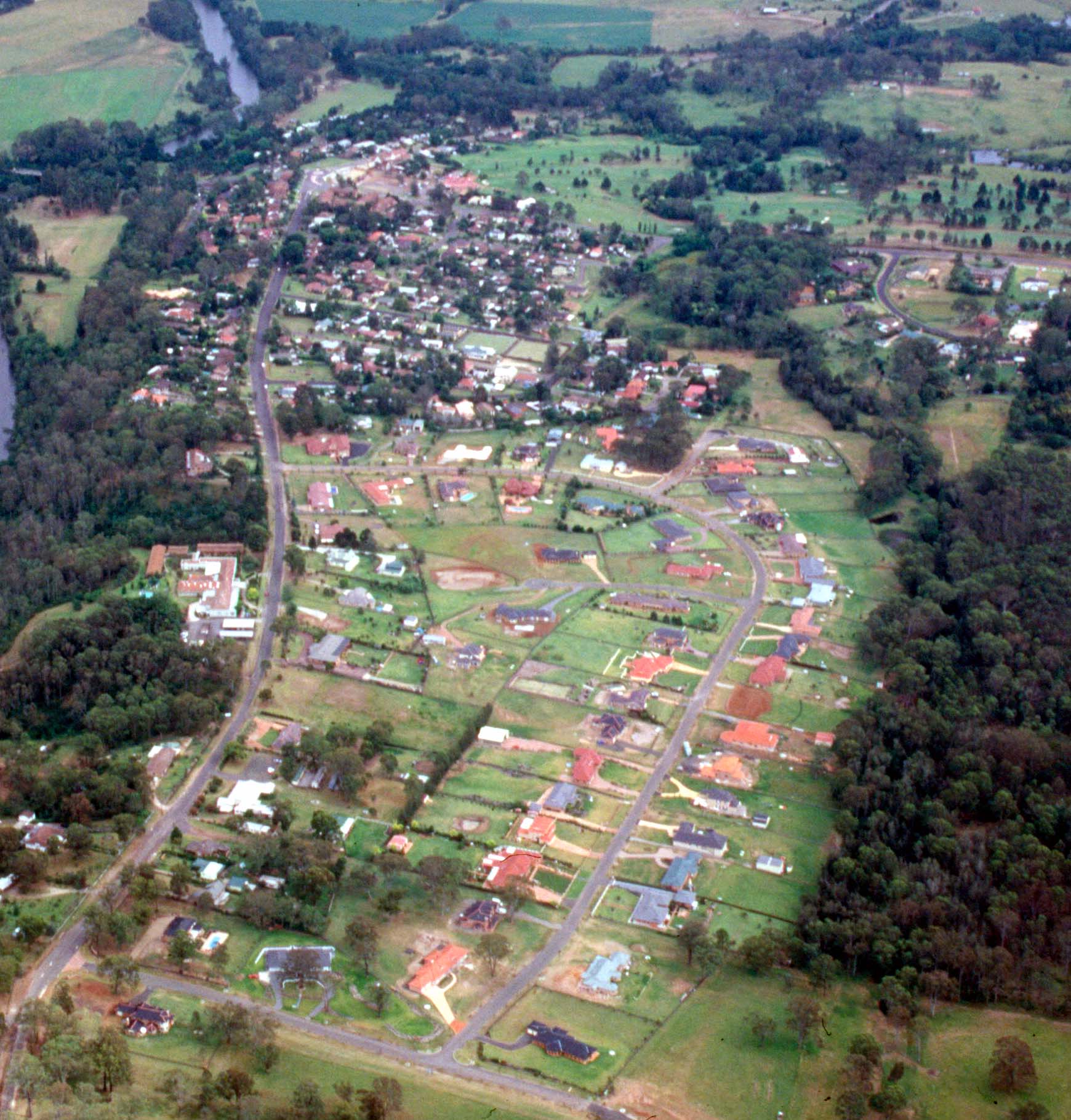 Wallacia, NSW (c) Edge Land Planning